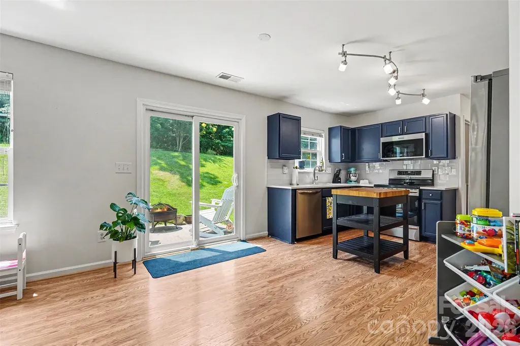 6019 Firethorne Lane Concord NC 28025