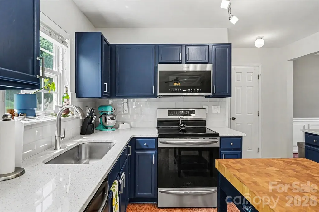 6019 Firethorne Lane Concord NC 28025