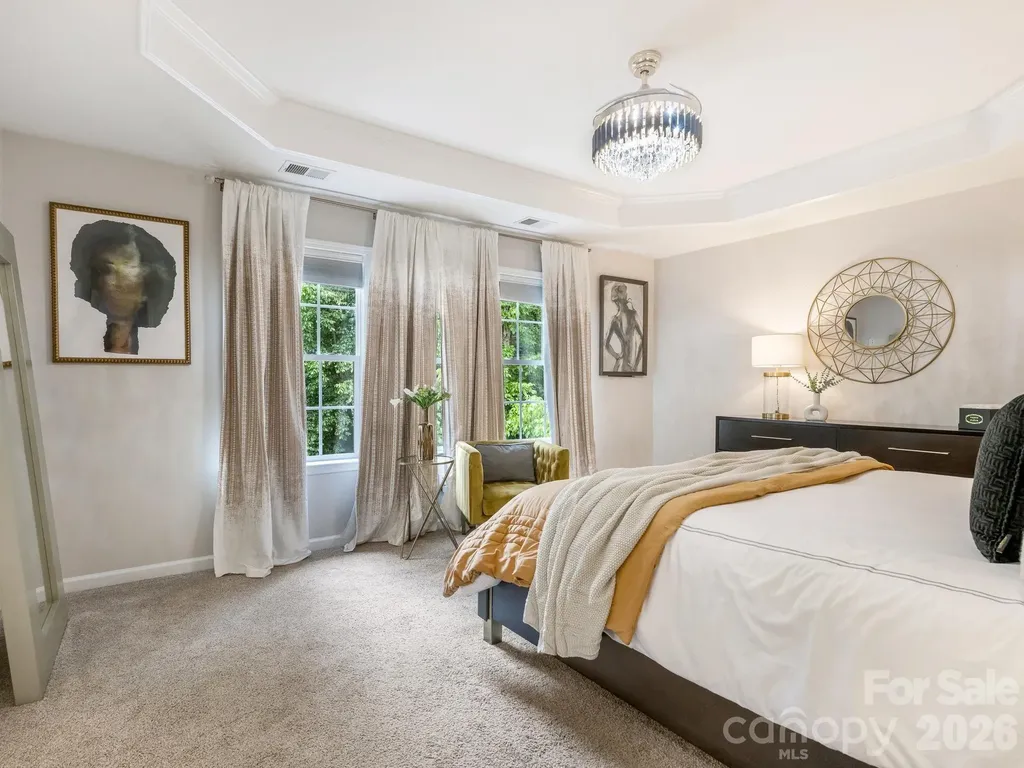 6807 Guinevere Drive Charlotte NC 28277