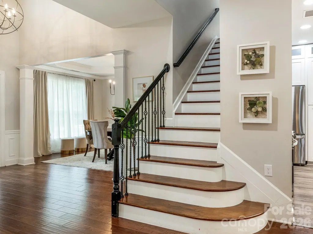 6807 Guinevere Drive Charlotte NC 28277