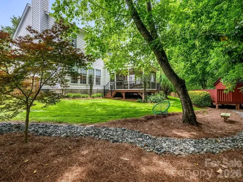 6807 Guinevere Drive Charlotte NC 28277