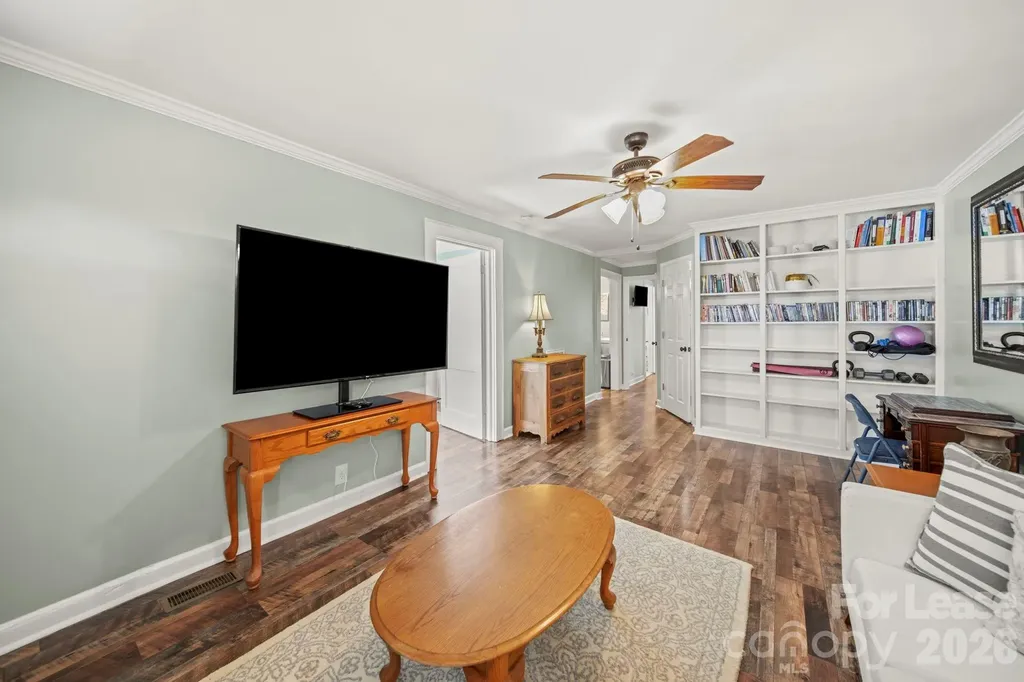 211 9th Street Belmont NC 28012