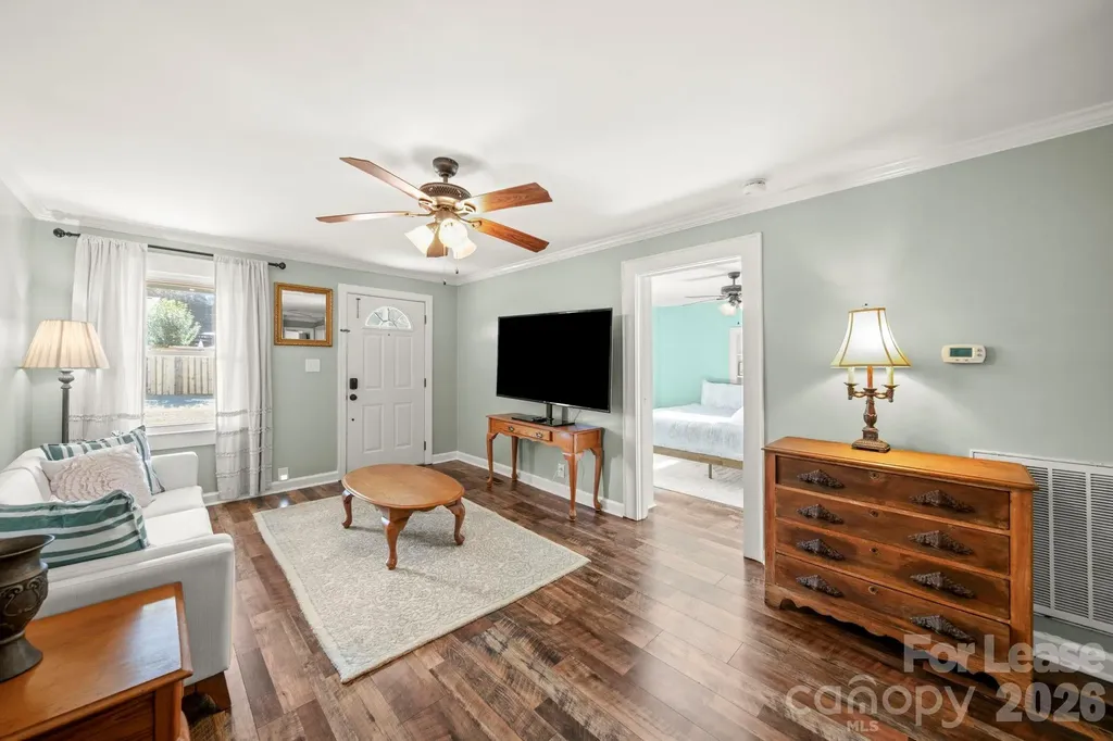 211 9th Street Belmont NC 28012