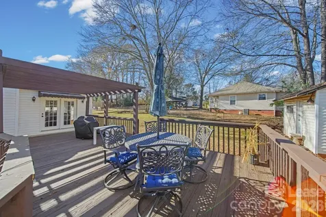 211 9th Street Belmont NC 28012