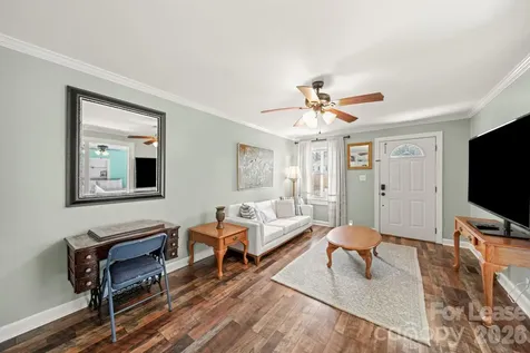 211 9th Street Belmont NC 28012