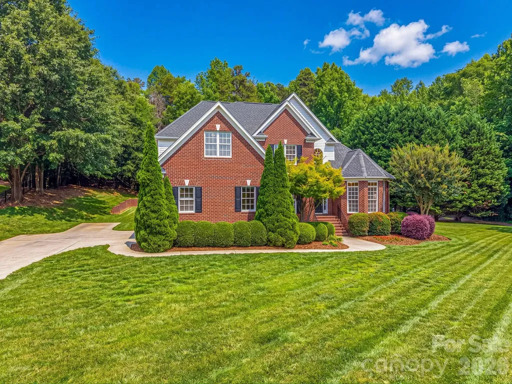 5059 Graystone Estates Drive Belmont NC 28012