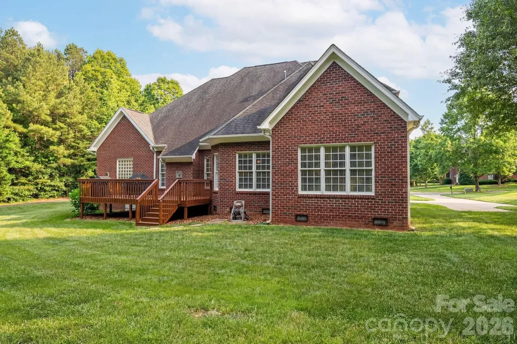 5059 Graystone Estates Drive Belmont NC 28012
