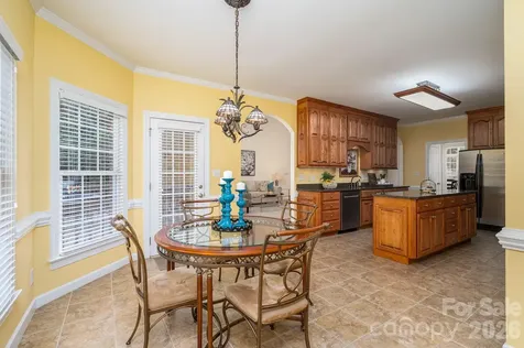 5059 Graystone Estates Drive Belmont NC 28012