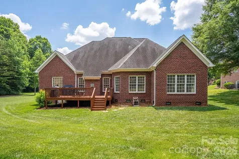 5059 Graystone Estates Drive Belmont NC 28012