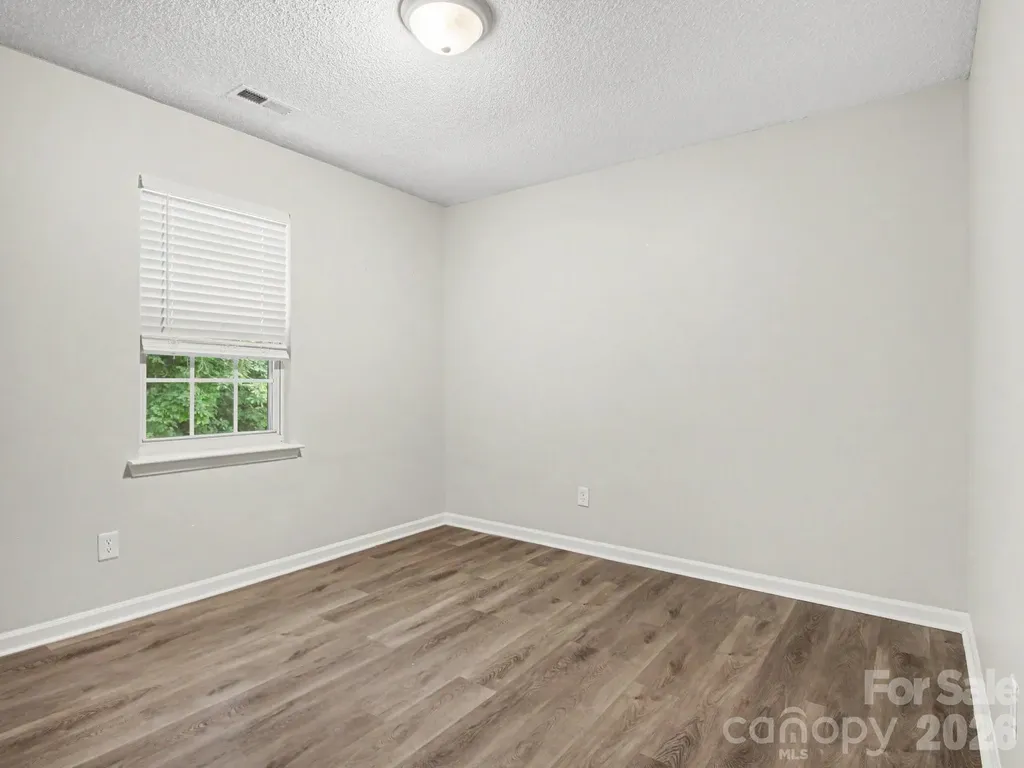 7524 Grabill Drive Charlotte NC 28269