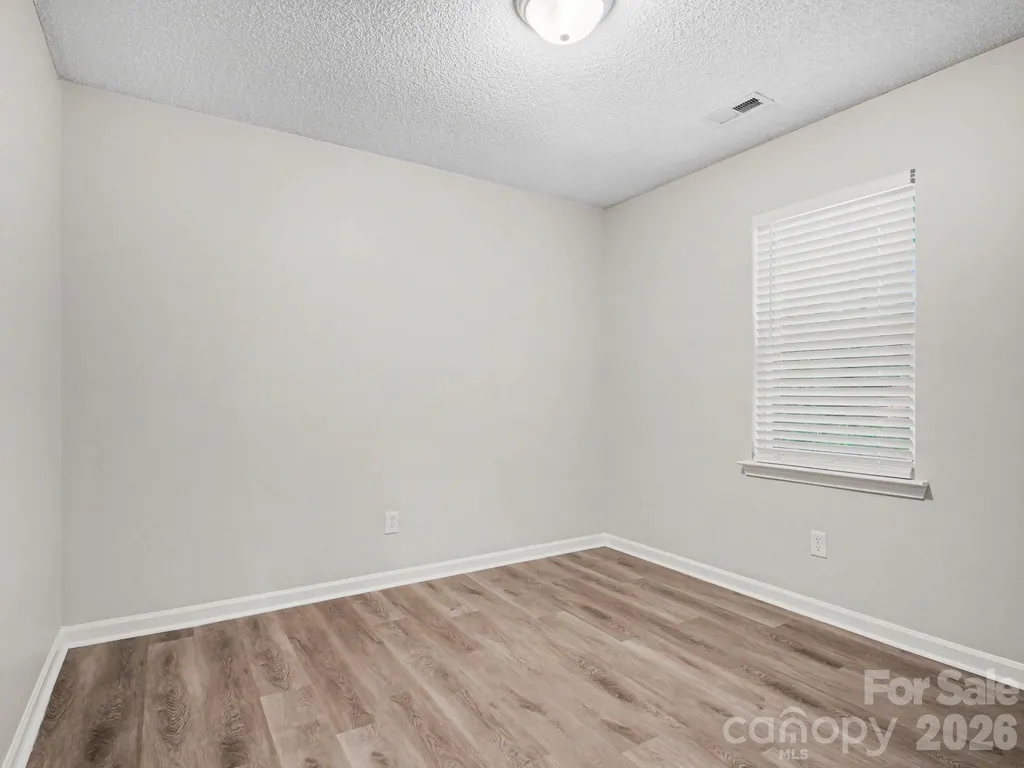 7524 Grabill Drive Charlotte NC 28269