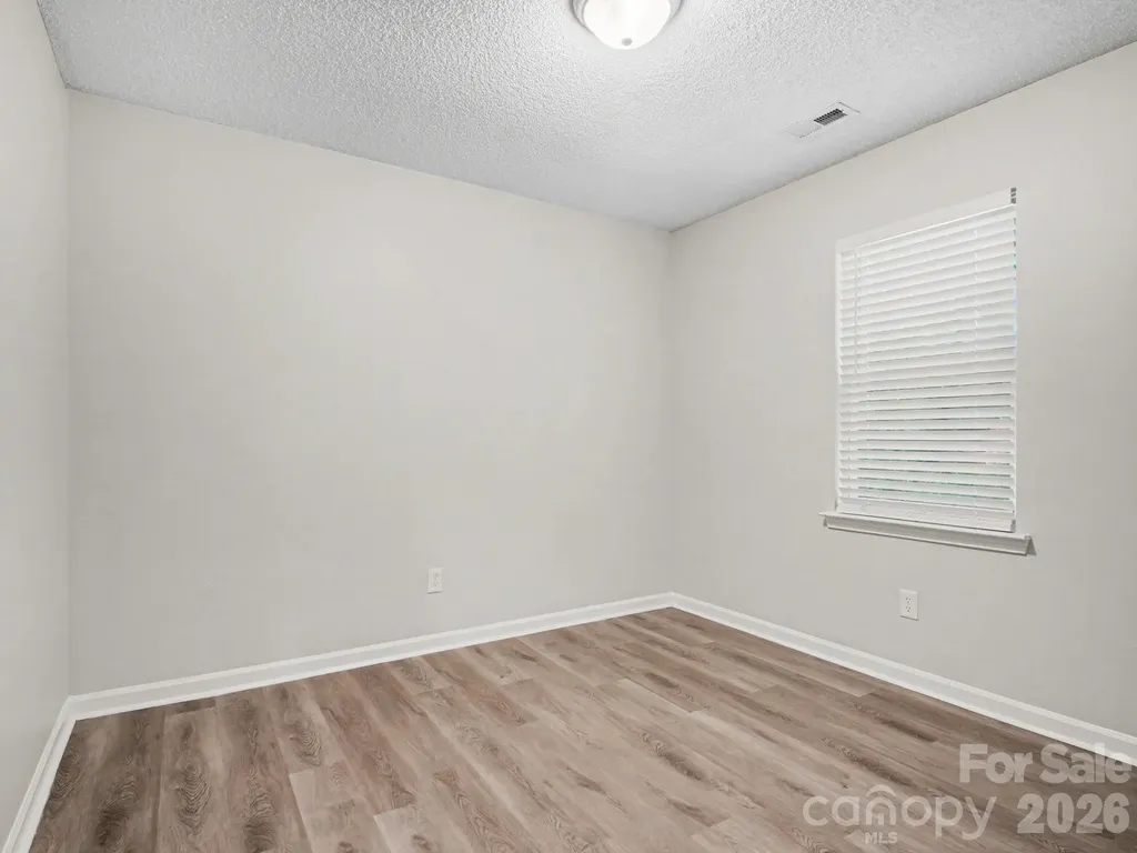 7524 Grabill Drive Charlotte NC 28269