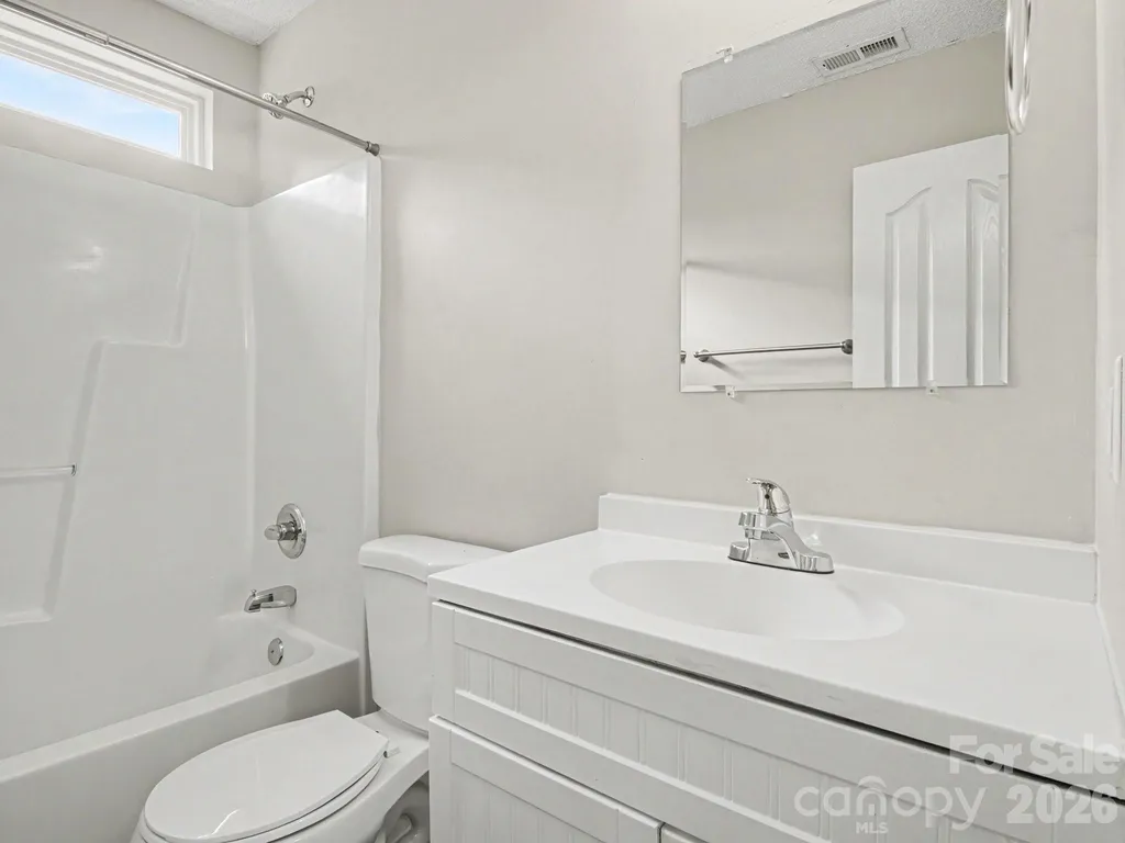 7524 Grabill Drive Charlotte NC 28269