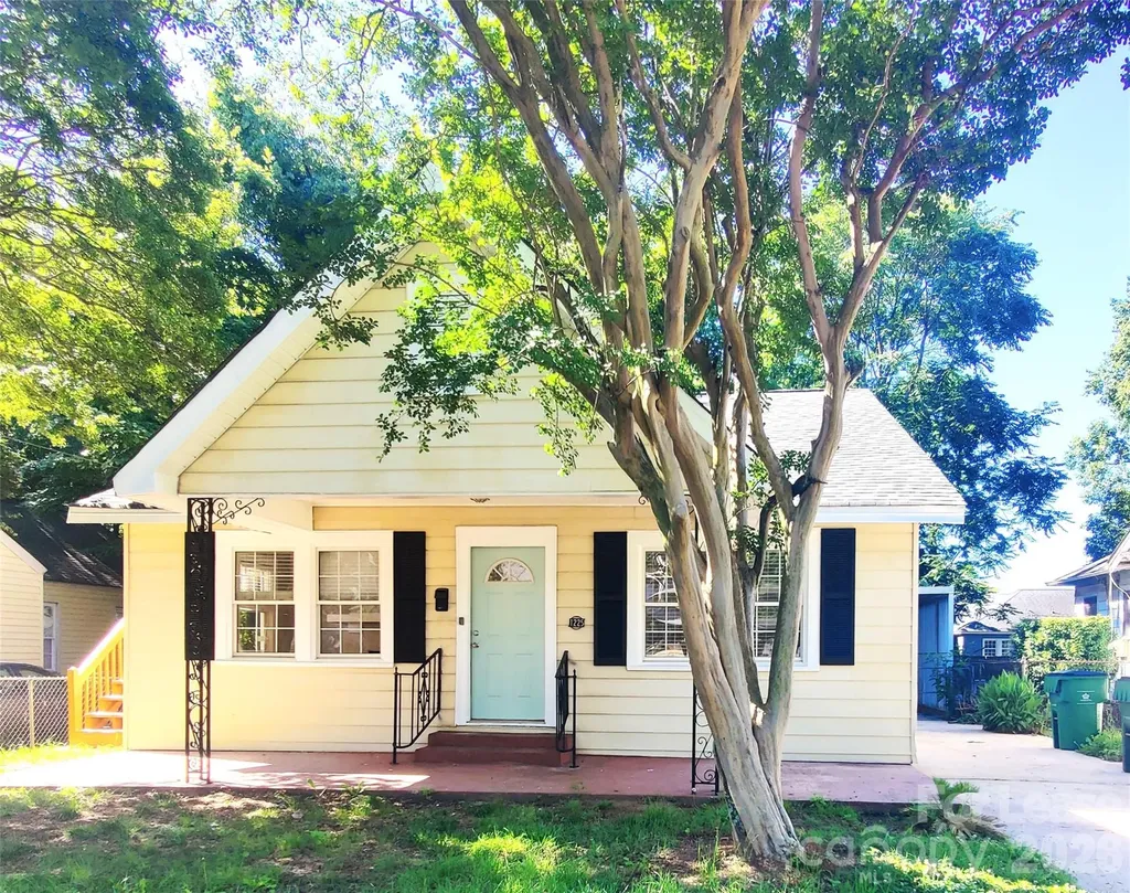 1225 Camp Greene Street Charlotte NC 28208