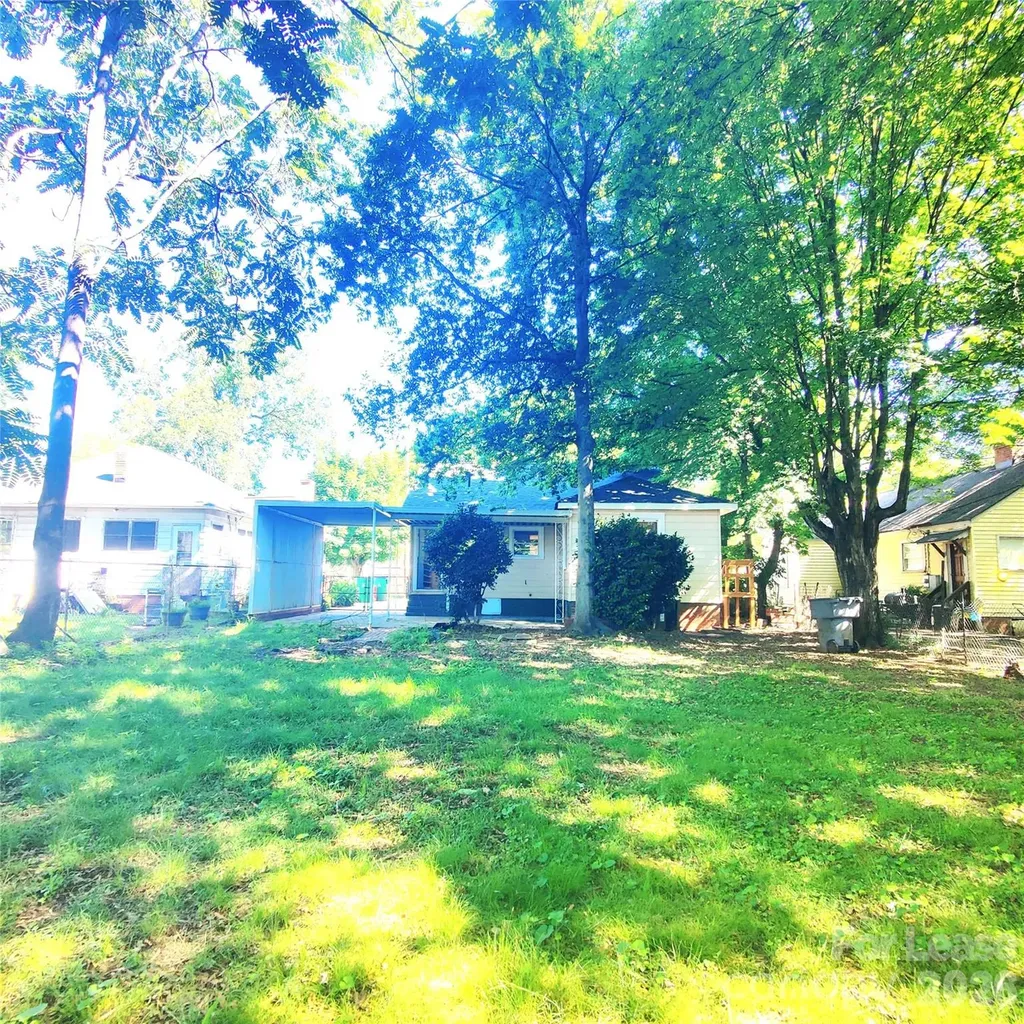 1225 Camp Greene Street Charlotte NC 28208