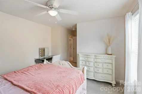 1401 Kings Grove Drive York SC 29745
