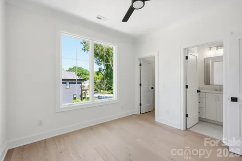 235 Jetton Street Davidson NC 28036
