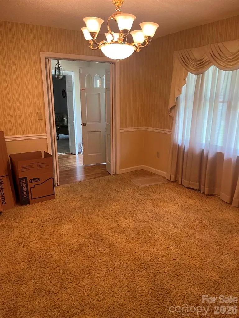 8806 Crestwood Drive Mount Pleasant NC 28124