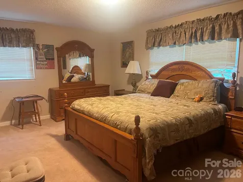 8806 Crestwood Drive Mount Pleasant NC 28124