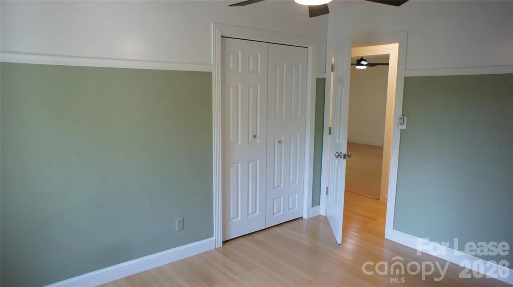 4400 Woods End Lane Charlotte NC 28277