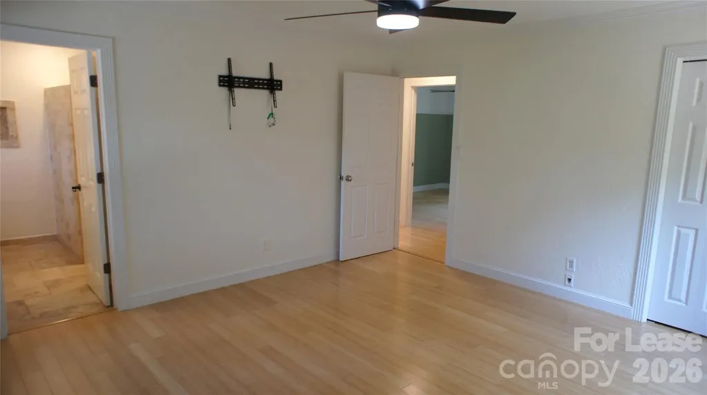4400 Woods End Lane Charlotte NC 28277