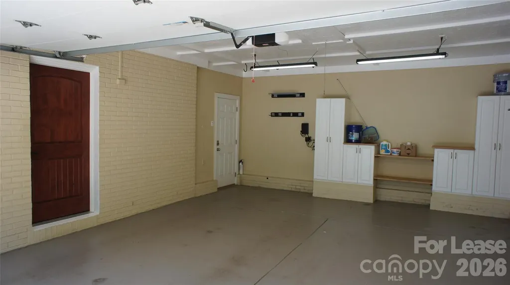 4400 Woods End Lane Charlotte NC 28277