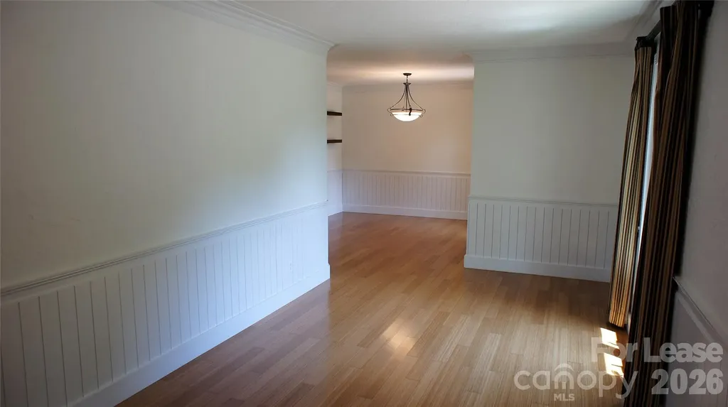 4400 Woods End Lane Charlotte NC 28277