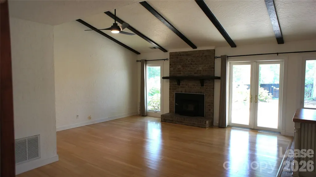 4400 Woods End Lane Charlotte NC 28277