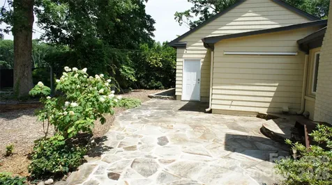 4400 Woods End Lane Charlotte NC 28277