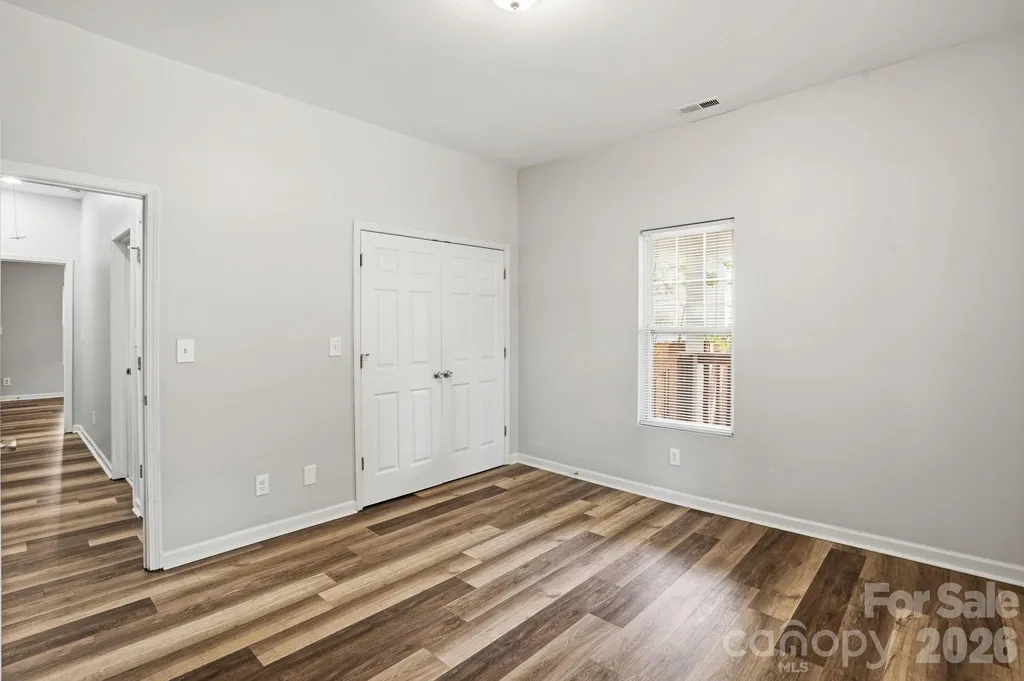 4514 Wildwood Avenue Charlotte NC 28208