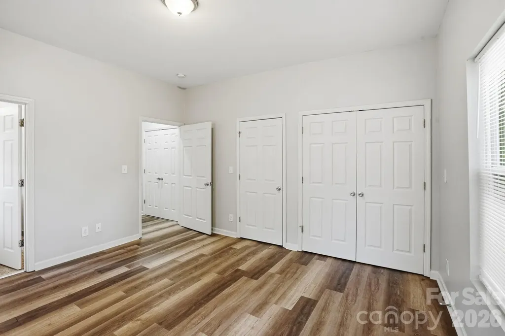 4514 Wildwood Avenue Charlotte NC 28208