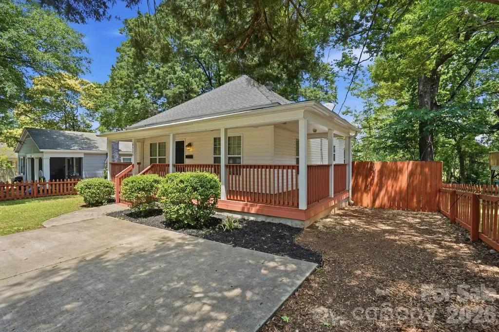 4514 Wildwood Avenue Charlotte NC 28208