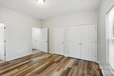 4514 Wildwood Avenue Charlotte NC 28208