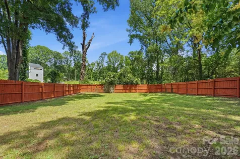 4514 Wildwood Avenue Charlotte NC 28208