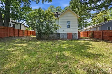 4514 Wildwood Avenue Charlotte NC 28208