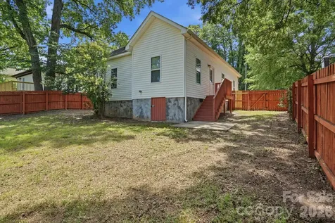 4514 Wildwood Avenue Charlotte NC 28208