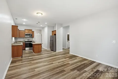 4514 Wildwood Avenue Charlotte NC 28208