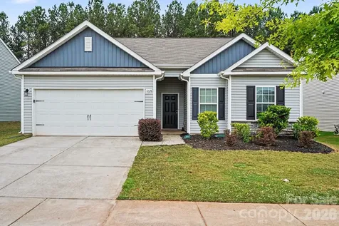 1029 Culver Spring Way Charlotte NC 28215