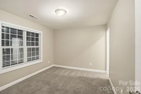719 Hillside Street Kannapolis NC 28083