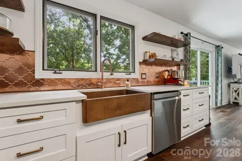 26049 Neptunes Landing Tega Cay SC 29708