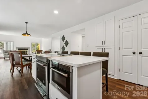 26049 Neptunes Landing Tega Cay SC 29708