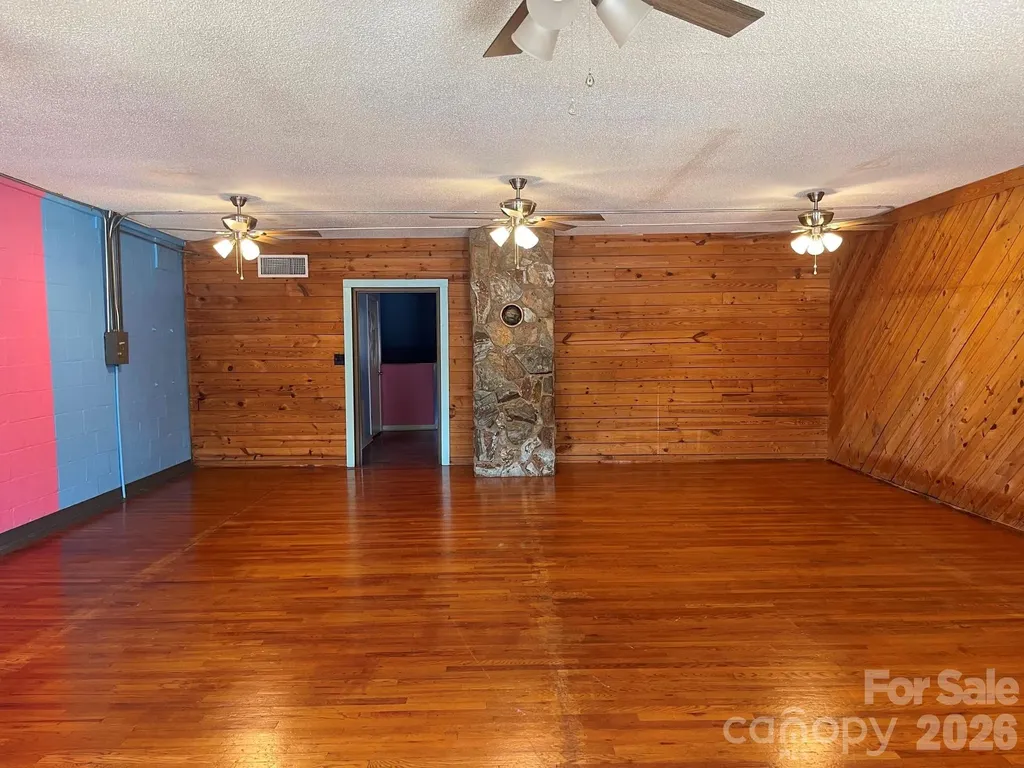 8341 W Franklin Street Mount Pleasant NC 28124