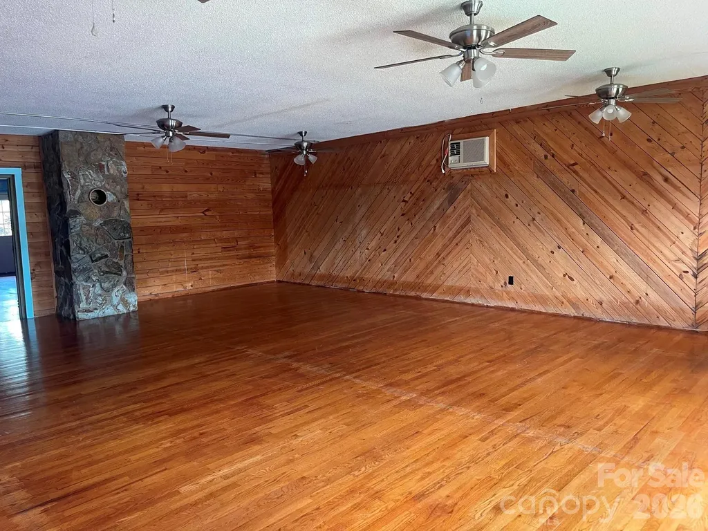 8341 W Franklin Street Mount Pleasant NC 28124