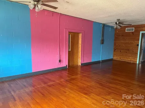 8341 W Franklin Street Mount Pleasant NC 28124