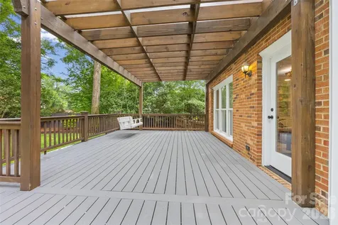 5617 Hillbrook Drive Charlotte NC 28226