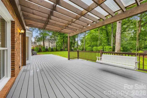 5617 Hillbrook Drive Charlotte NC 28226