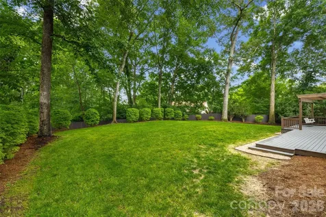 5617 Hillbrook Drive Charlotte NC 28226