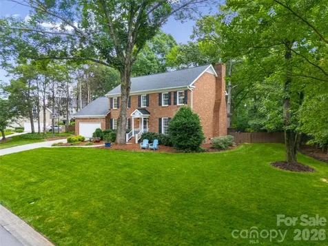 5617 Hillbrook Drive Charlotte NC 28226