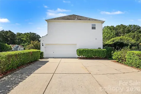 14802 Bergerac Court Pineville NC 28134