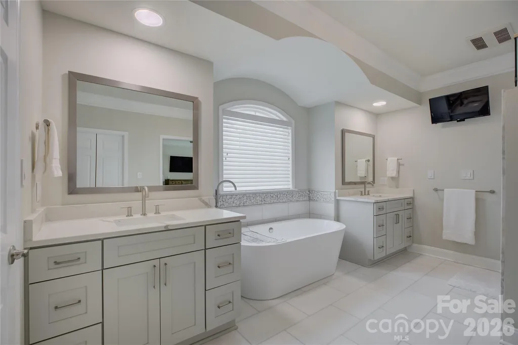 13722 Glen Abbey Drive Charlotte NC 28278